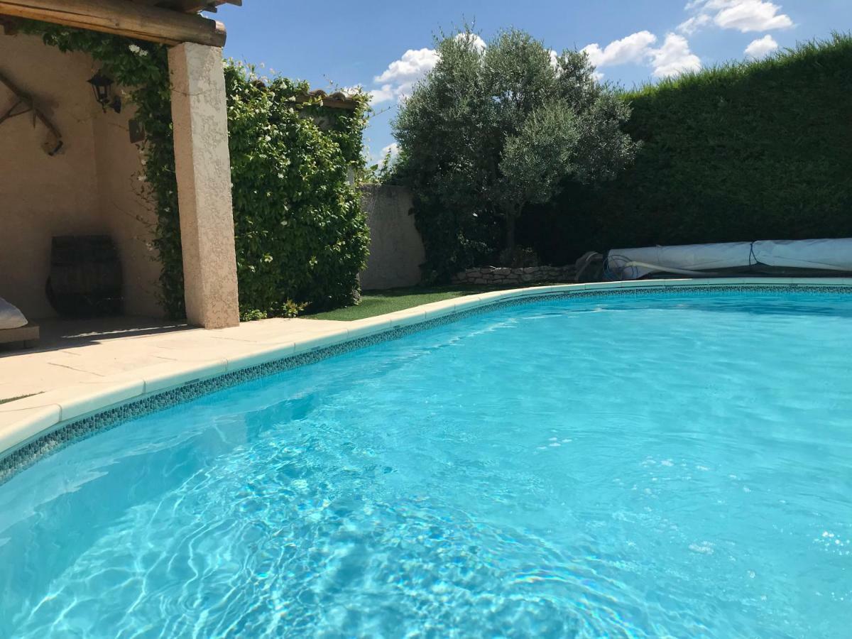 Gite L'Annexe Villelaure Luaran gambar